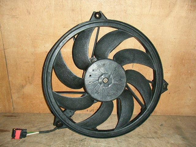 Used]Radiator Cooling Fan PEUGEOT 206 