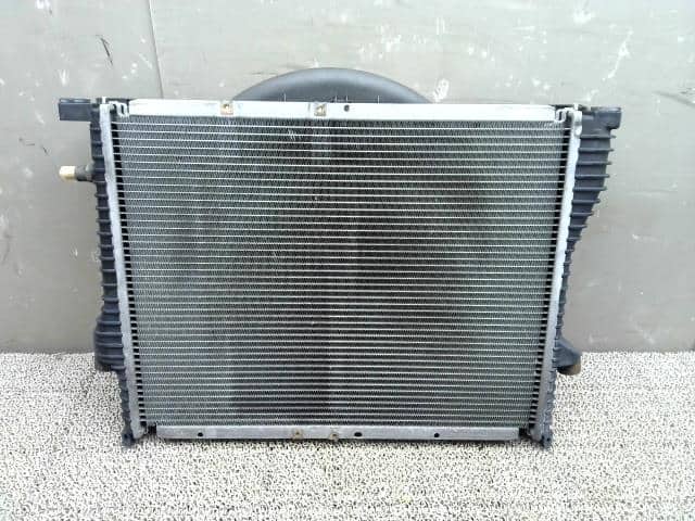 Used Radiator BMW Z3 2000 GF CL20 17101715319 BE FORWARD Auto Parts