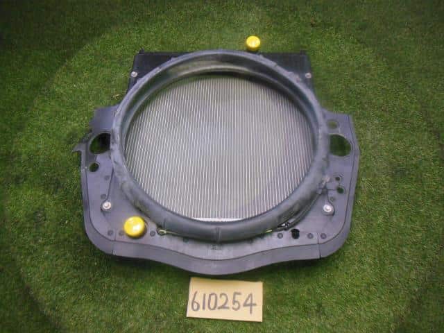 [Used]Radiator Mitsubishi Fuso Fighter Mignon 2019 2KG-FK64F ME418734 ...