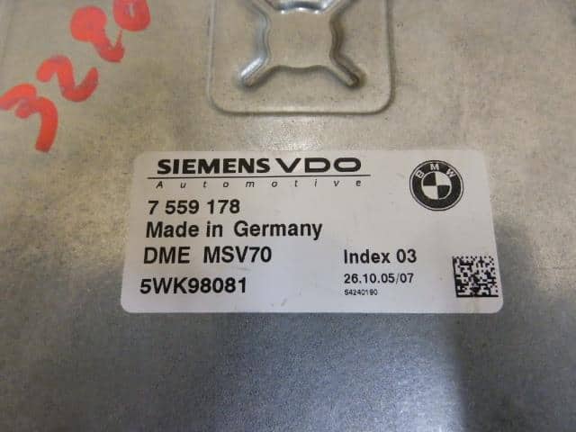 [Used]Engine Control Unit BMW 5 Series 2005 ABA-NL25 7559178 - BE ...