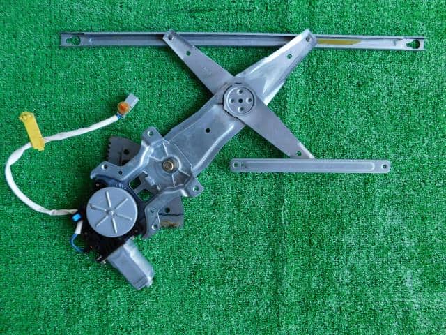Used]Front Left Door Regulator HONDA Vamos 1999 ABA-HM1