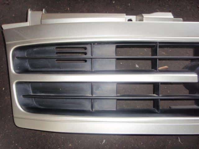 [Used]Radiator Grille DAIHATSU Hijet atrai 2001 CBA-S221G 5311197506 ...