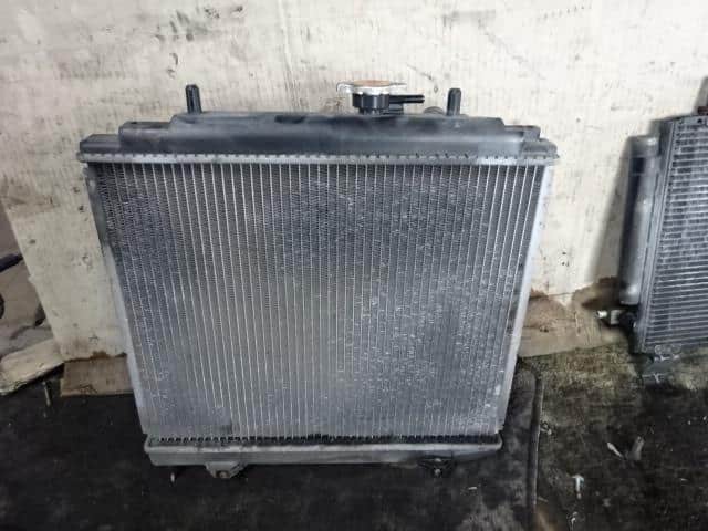 [Used]Radiator DAIHATSU YRV 2001 TA-M201G 1640097405000 - BE FORWARD ...
