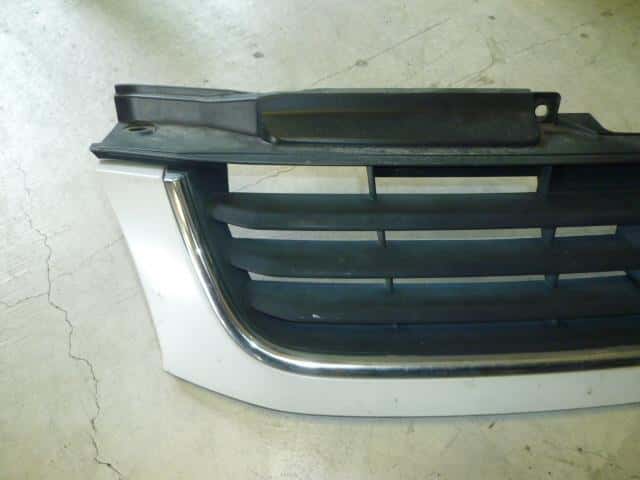 [Used]Radiator Grille TOYOTA Liteace Noah 1999 KH-CR40G - BE FORWARD ...