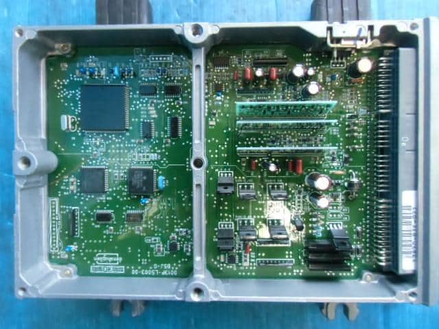 [Used]Engine Control Unit HONDA CR-V 1996 E-RD1 - BE FORWARD Auto Parts