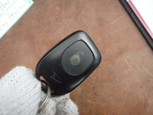 [Used]Keyless Entry Remote Control Key DAIHATSU Mira 2001 TA-L700S ...
