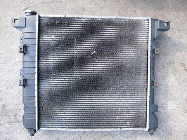 Used]☆ Dodge Durango 99 radiator (stock No:A16070) (4958) BE FORWARD Auto  Parts