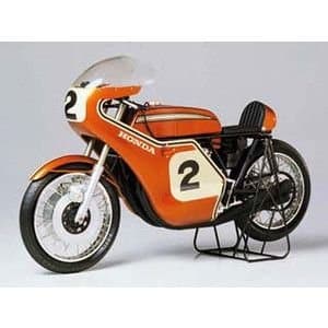 タミヤ　1/6シリーズ　HONDA CB750RACING TYPE Amazon.com: Tamiya 1/6 Honda Cb750 Racing : Toys & Games