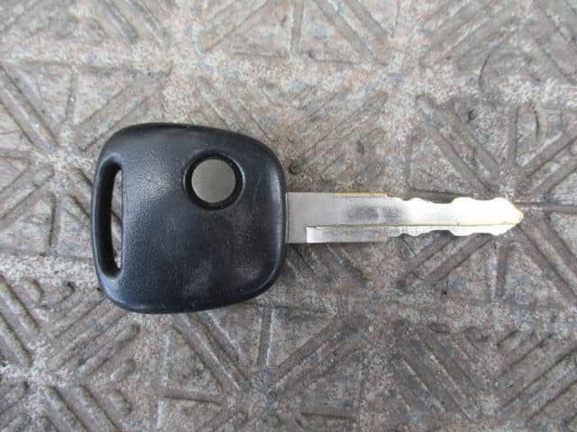 [Used]Keyless Entry Remote Control Key SUZUKI Wagon R 2005 CBA-MH21S ...