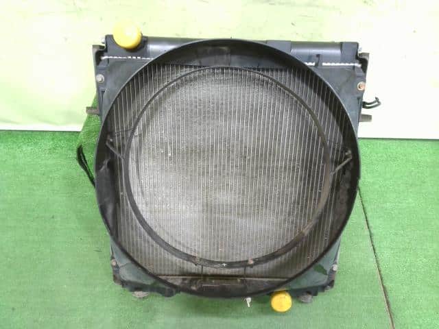 [Used]Radiator Mitsubishi Fuso 2003 KK-FE83DGN ME403820 - BE FORWARD ...