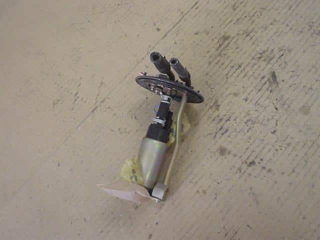 Used]Fuel Pump SUZUKI Cultus Crescent 