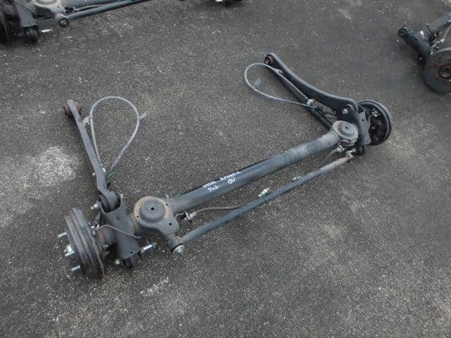 Used]Rear Axle Beam Assembly SUZUKI Alto 2012 DBA-HA25S - BE