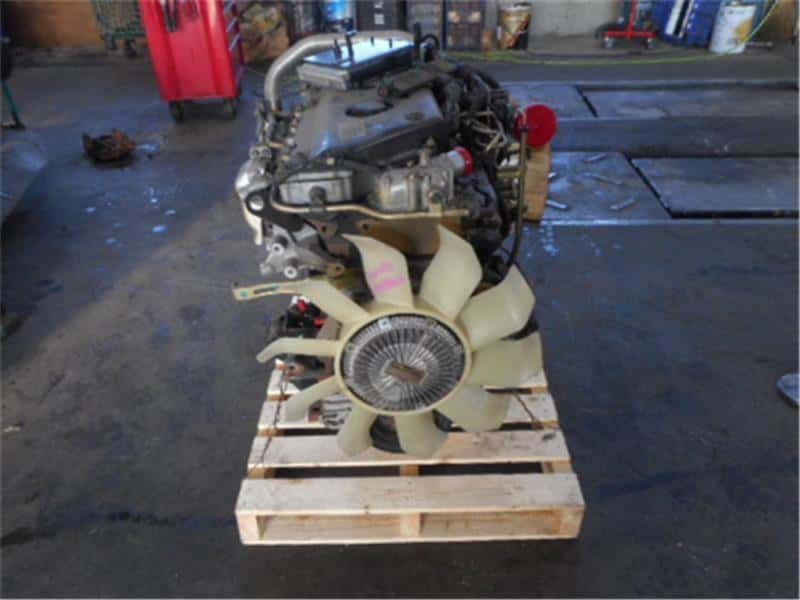 [Used]4HL1 Engine ISUZU ELF 2003 KRNKR81GN BE FORWARD Auto Parts