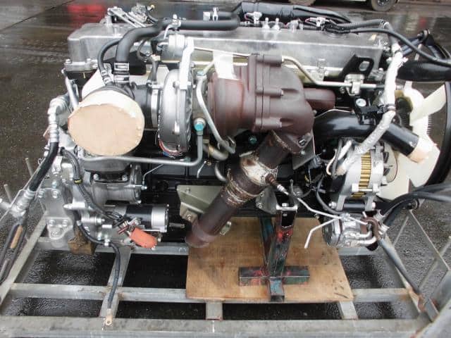 [Used]6HF1 Engine ISUZU Forward 2011 SKG-FRR90S2 - BE FORWARD Auto Parts