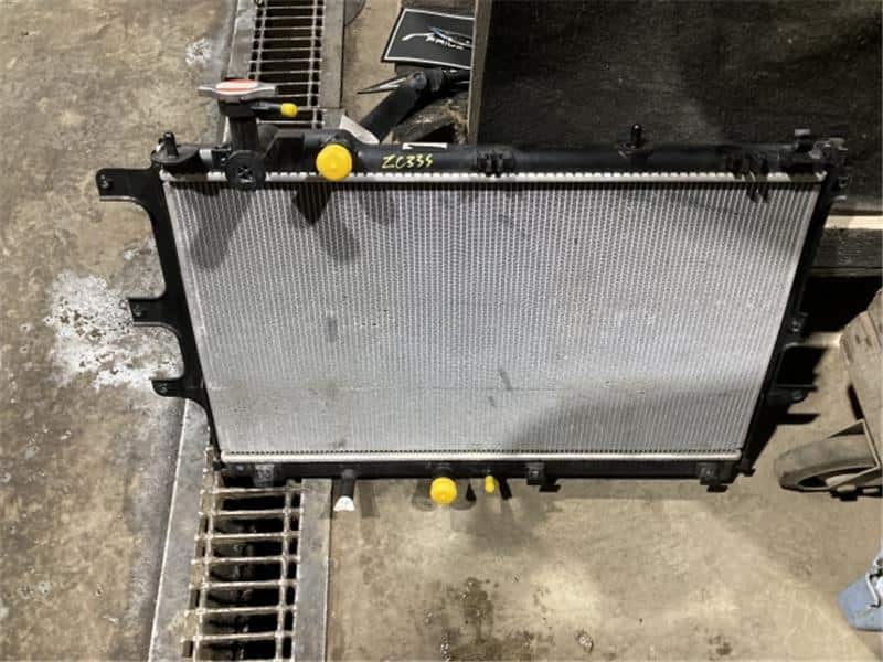 Used]Radiator SUZUKI Swift 2018 CBA-ZC33S 1770067R00 - BE FORWARD