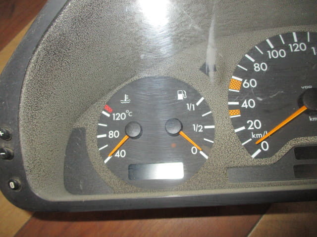 [Used]■Benz W202 C200 meter 　 2025405948 54,296km buhintori 　 speedometer  instrument panel cluster ■