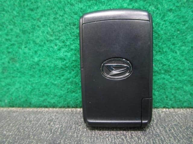 [Used]Keyless Entry Remote Control Key DAIHATSU Mira cocoa 2018 DBA ...