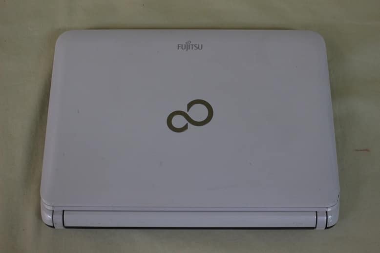 Used]Start confirmation finished collect on delivery with a built-in  10.1inch note PC FUJITSU LIFEBOOK MH20/C Atom 1GB HDD ignorance camera is  possible - BE FORWARD Store