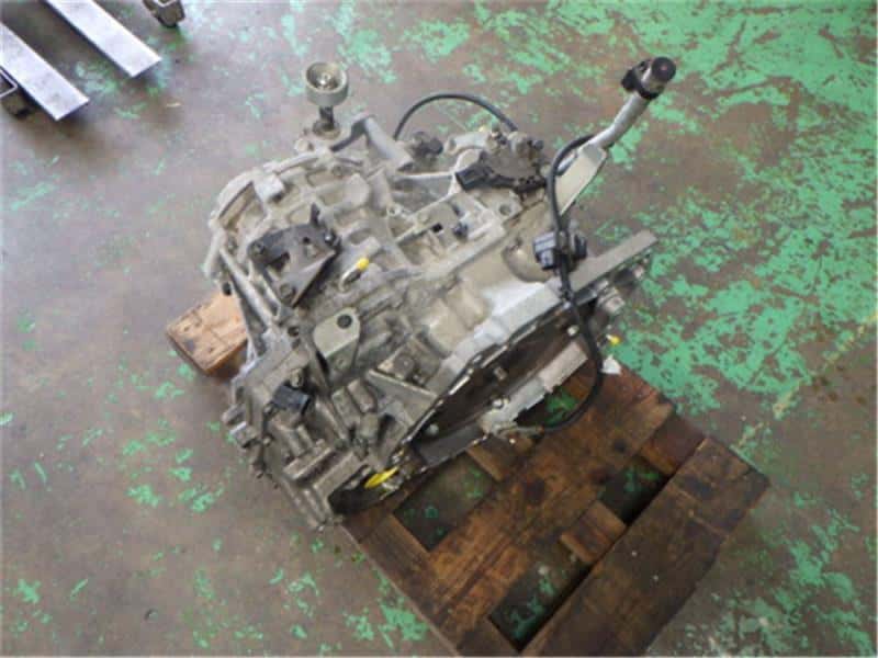 ブルースの3CDボックス Used]Cube YZ11 automatic transmission 310201XC0B - BE