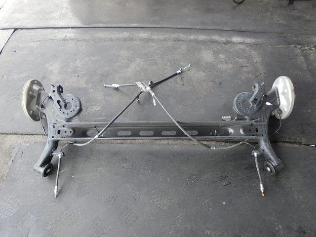あ様検討ベース Used]Rear Axle Beam Assembly SUZUKI Swift 2013 CBA-ZC32S