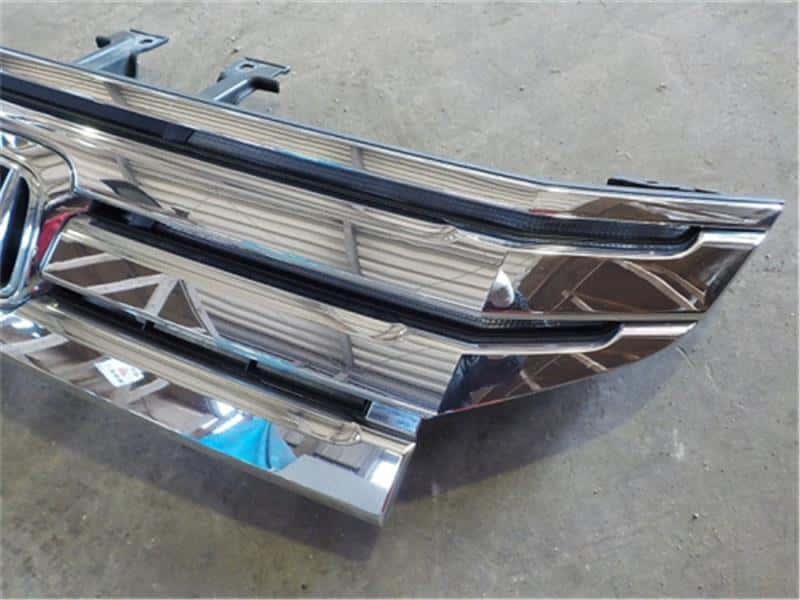 [Used]Radiator Grille HONDA Step Wagon 2010 DBA-RK5 - BE FORWARD Auto Parts