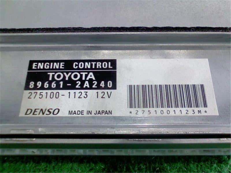Used]Engine Control Unit / ECU TOYOTA Mark X 2005 DBA-GRX121
