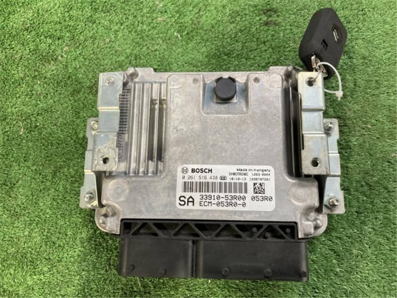 Used]Engine Control Unit / ECU SUZUKI Swift 2019 CBA-ZC33S