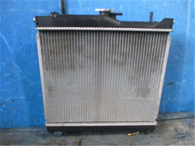 [Used]Radiator SUZUKI Jimny 2001 TA-JB23W 1770081AB0 - BE FORWARD Auto ...