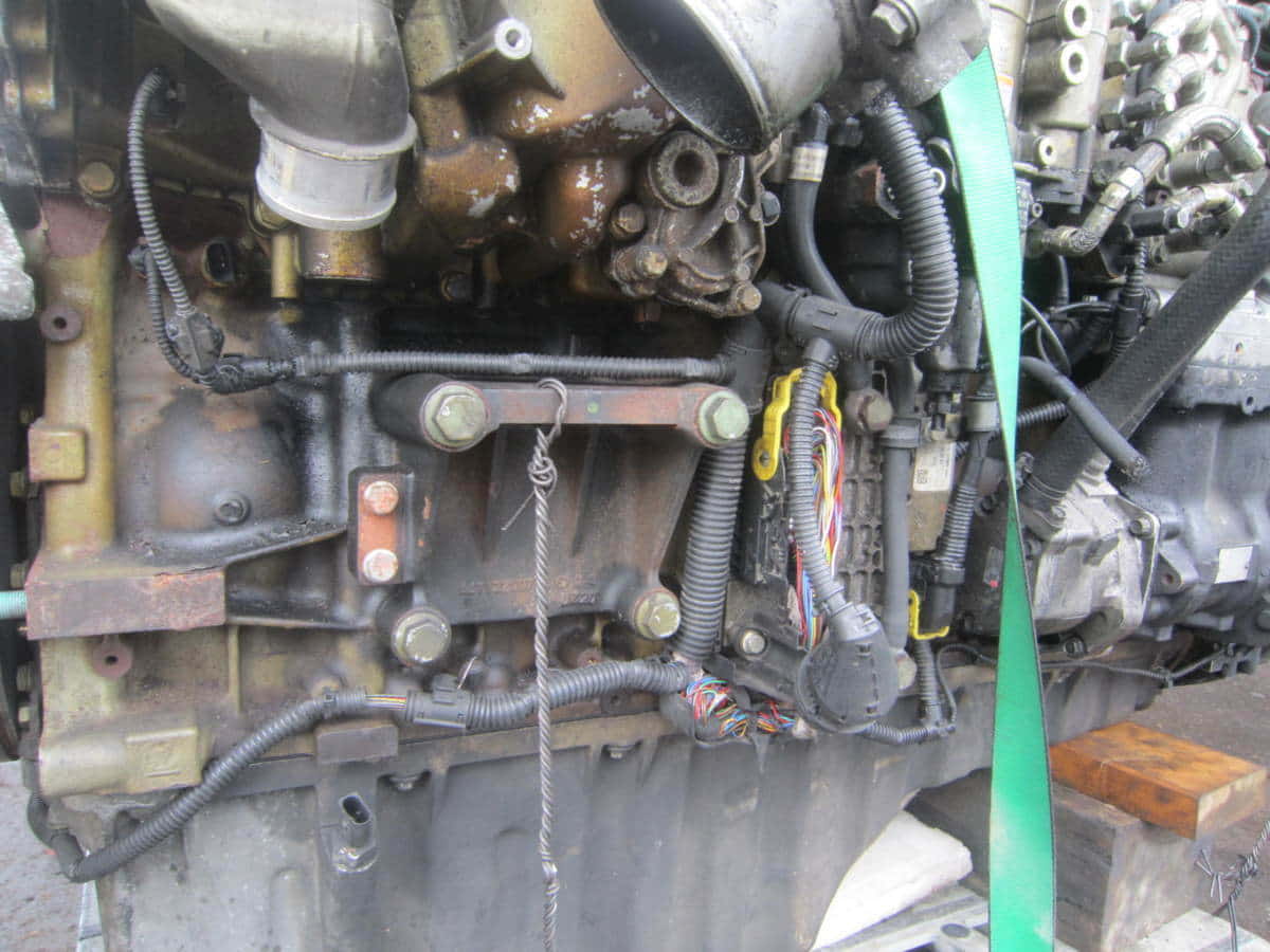[Used]Engine Mitsubishi Fuso SUPER great 6R10 - BE FORWARD Auto Parts