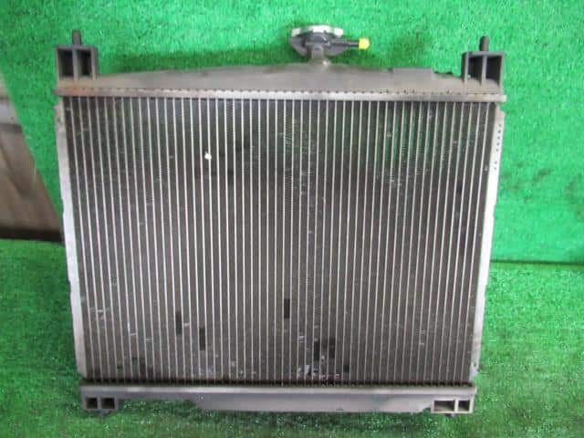 [Used]Radiator TOYOTA Vitz 2002 UA-SCP10 1640023091 - BE FORWARD Auto Parts