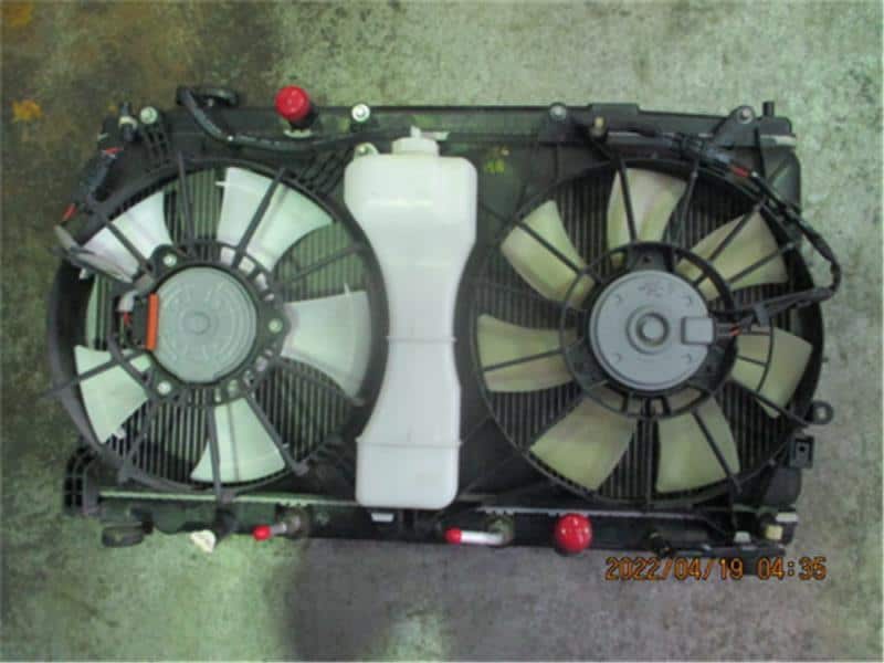 [Used]Radiator HONDA Fit 2009 DBA-GE6 - BE FORWARD Auto Parts