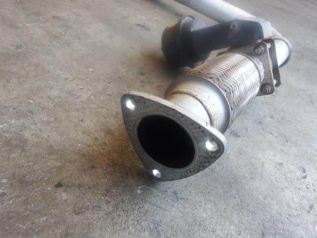 [Used]Front Exhaust Pipe MITSUBISHI Canter 2007 PA-FE73BB - BE FORWARD ...