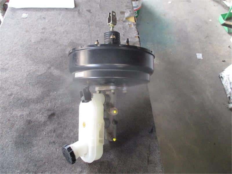 Mazda Bongo Brake Booster Master Cylinder Ex-Japan