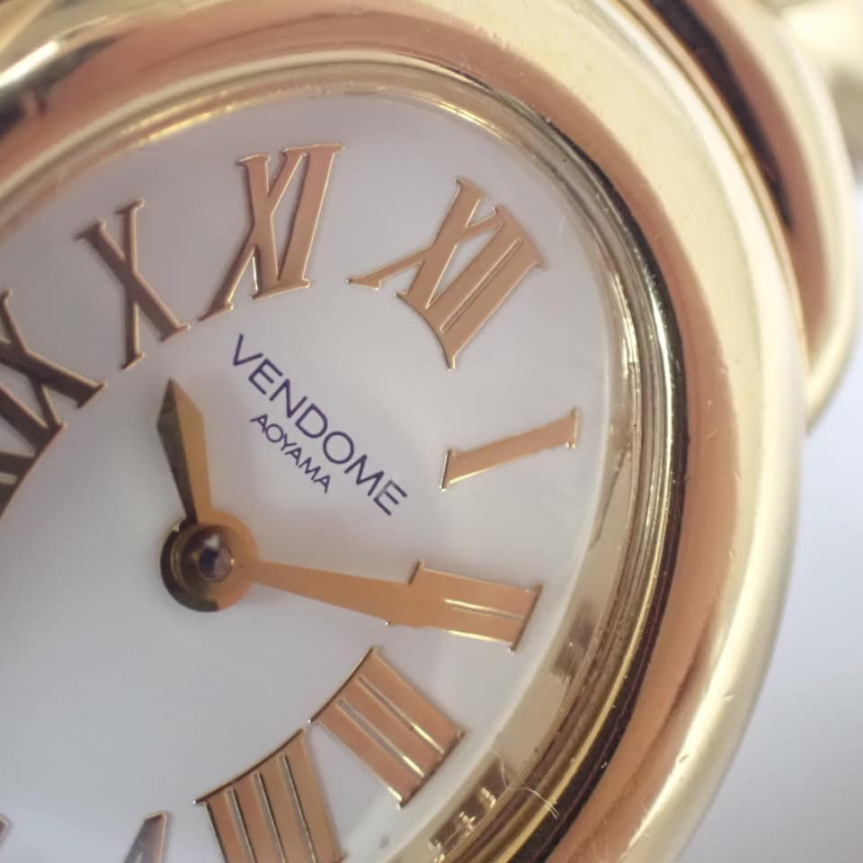 Used]VENDOME AOYAMA Vendome Aoyama quartz watch gold - BE