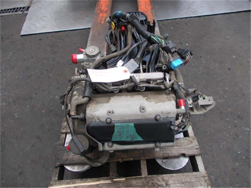 エブリィ EBD-DA64V エンジンASSY Z2S K6A 個人宅配送不可 yatsu