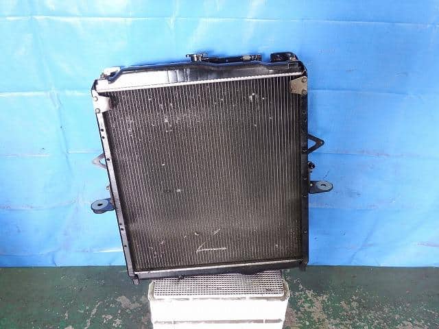 [Used]Radiator Mitsubishi Fuso Fighter Mignon 1998 KC-FK629H ME298716 ...
