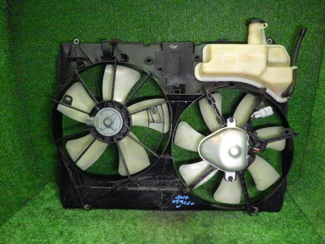 [Used]Radiator Cooling Fan TOYOTA Harrier 2005 CBA-ACU30W - BE FORWARD ...