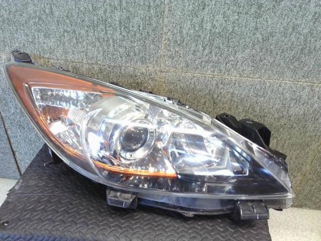 Used]Right Headlight MAZDA Axela 2010 DBA-BL5FP BDG7510K0G