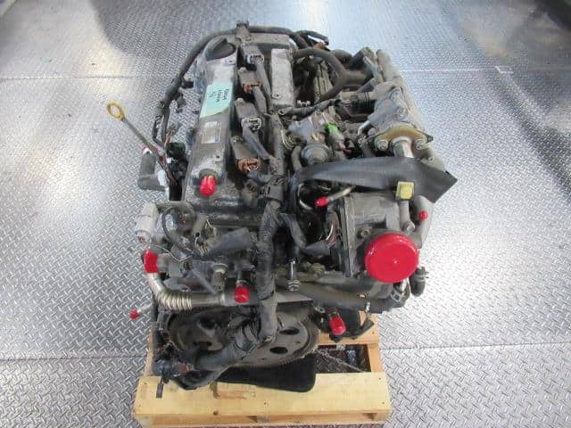 [Used]1AZ-FSE Engine TOYOTA Voxy 2005 CBA-AZR60G 1900028330 - BE ...
