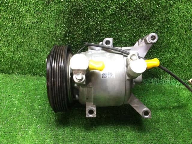 Used]A/C Compressor MAZDA Axela 2013 ABA-BL6FJ B44D61450A - BE