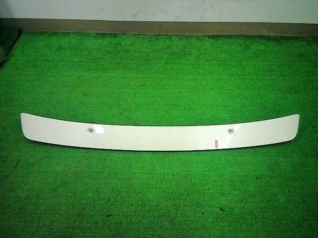 [Used]Rear Spoiler NISSAN Nv350 caravan 2021 CBF-VR2E26 960301A26A - BE ...