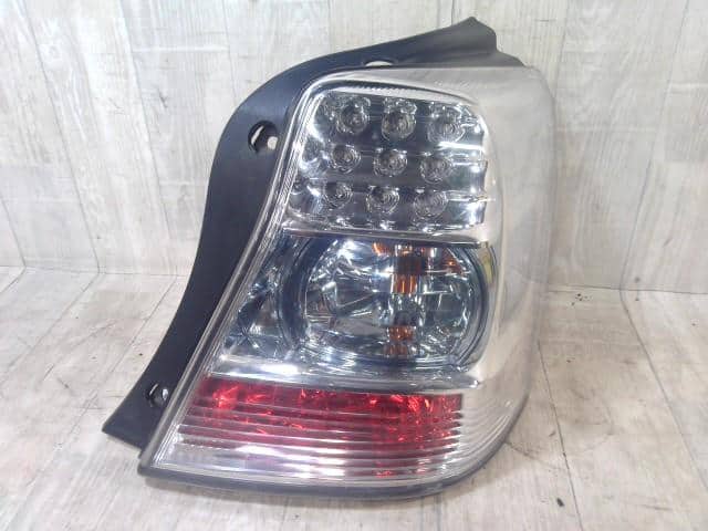 SAI AZK10 左テールランプ・テールライト S ASパッケージ コイト 75-12 81560-75010 202 自動車 SAI AZK10 左テールランプ・テールライト S ASパッケージ
