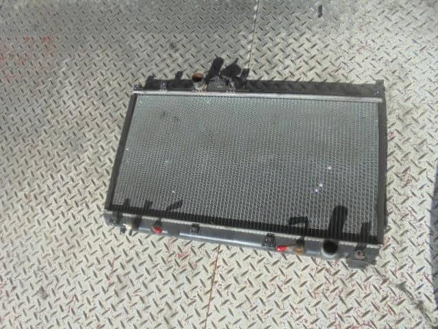 [Used]Radiator TOYOTA Altezza 1999 GF-GXE10 - BE FORWARD Auto Parts