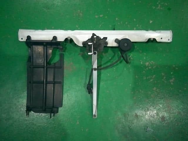 Used]Radiator Core Support TOYOTA Platz 2000 GH-NCP12 BE FORWARD Auto  Parts