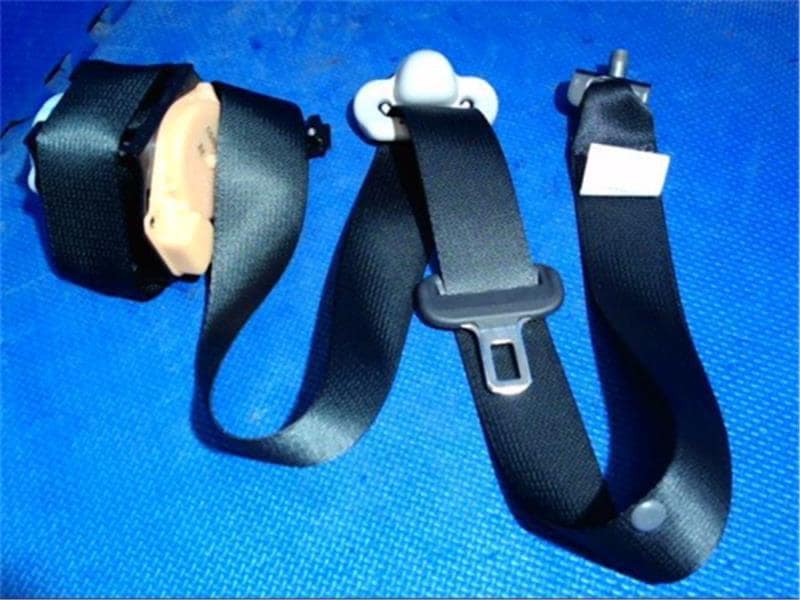 [Used]Rear Seat Seat Belt HONDA Fit 2014 DBAGK4 BE FORWARD Auto Parts