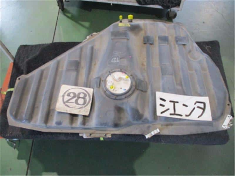 [Used]Fuel Tank TOYOTA Sienta 2012 DBANCP81G 7700152072 BE FORWARD