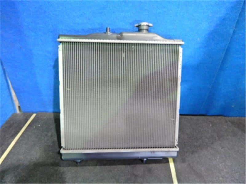 Used]Honda Genuine life JB5 radiator 19010-RGA-902 P80400-21005716 BE  FORWARD Auto Parts