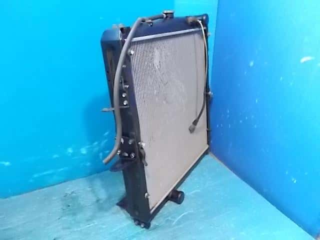 [Used]Radiator Mitsubishi Fuso Fighter Mignon 2008 PDG-FK61F ME406848 ...
