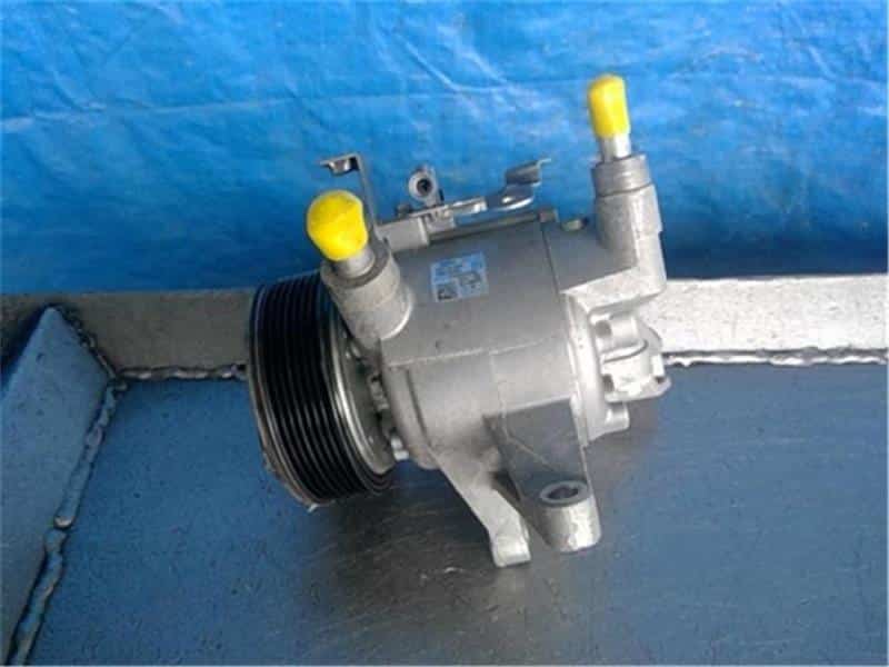 Used]A/C Compressor SUBARU Impreza XV 2014 DAA-GPE 73111FJ031 - BE