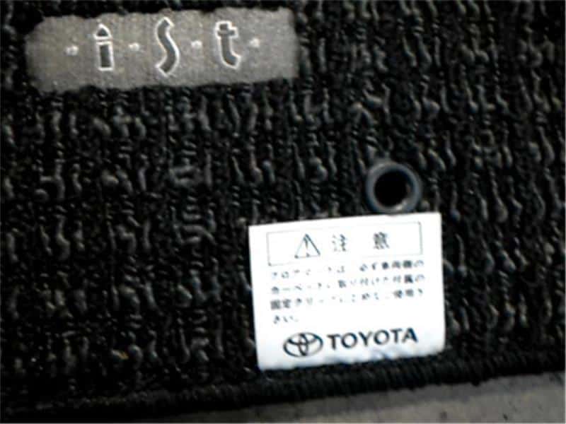 [Used]Floor Mat TOYOTA IST 2006 CBA-NCP61 - BE FORWARD Auto Parts